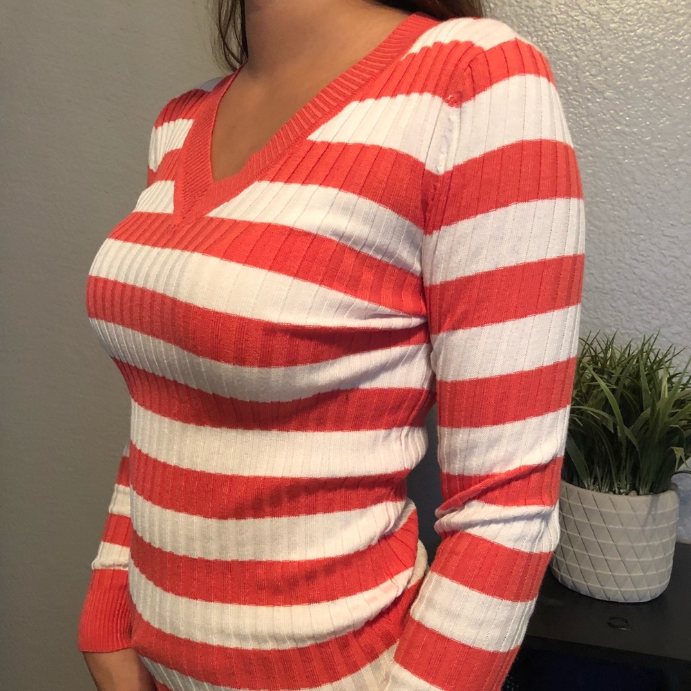 Pink and white stripped sweater ✨